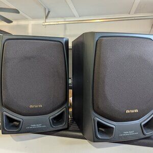 Aiwa Model SX-NV2100 Twin Duct speakers